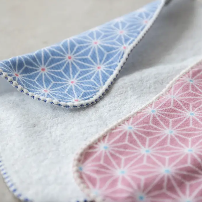 Haikara Little Handkerchief in Asanoha Pink