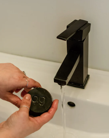 Activated Charcoal Cleansing Bar