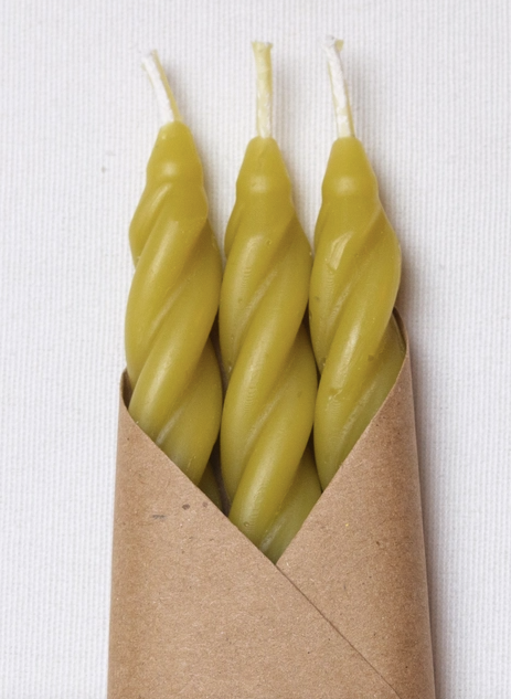 Beeswax Spiral Taper Set, Chartreuse