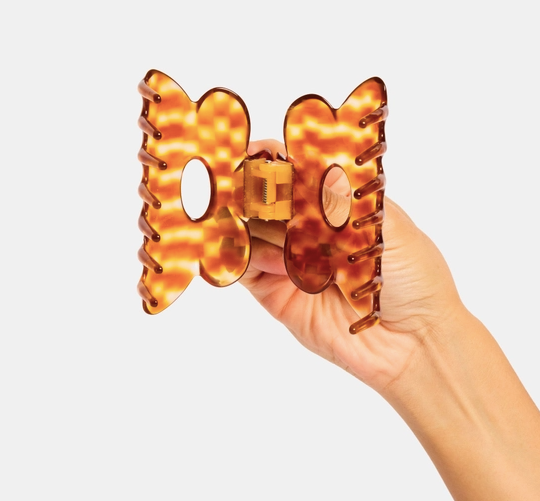 Flower Claw in Honey Check