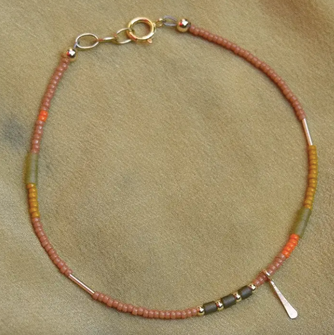 Dainty Seed Bead Bracelet in Peach and Jade