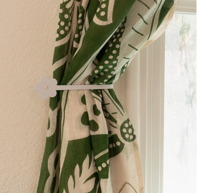 Metal Flower Hook