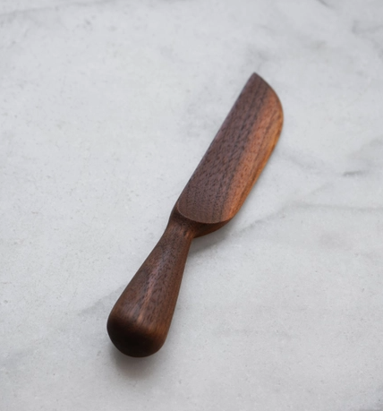 Butter Knife in Walnut Wood
