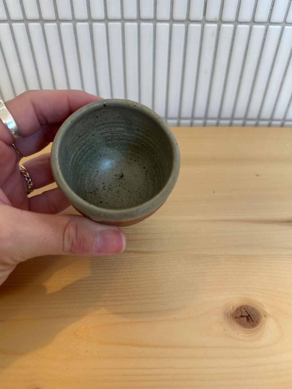Rimmed Mini Pot