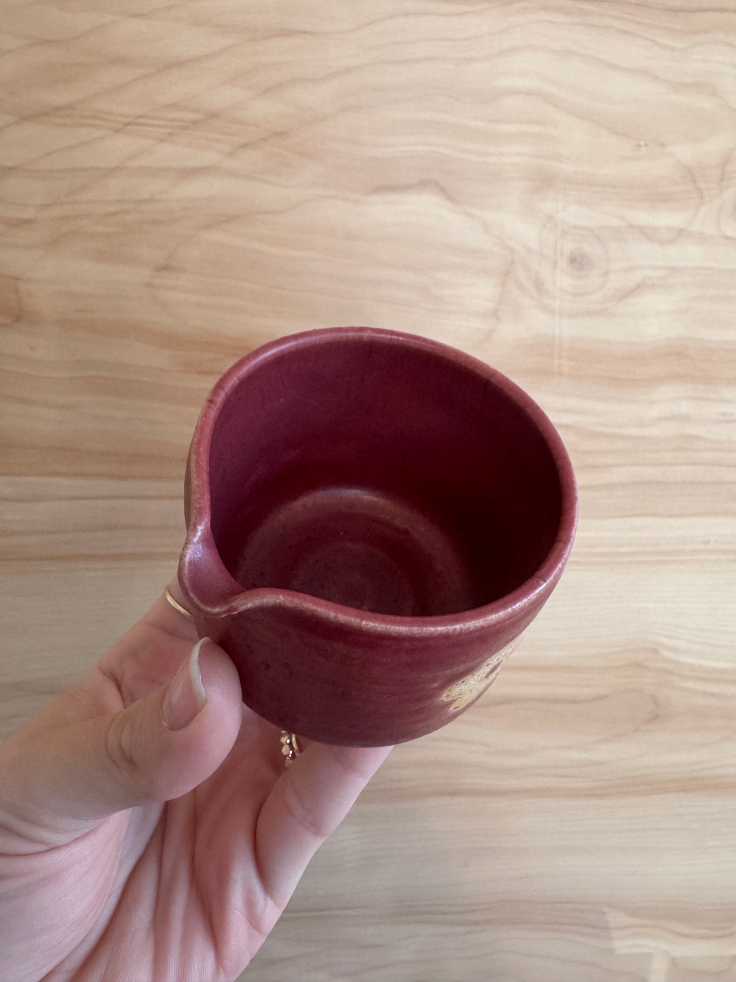 Espresso Pitcher in Cranberry Daisy