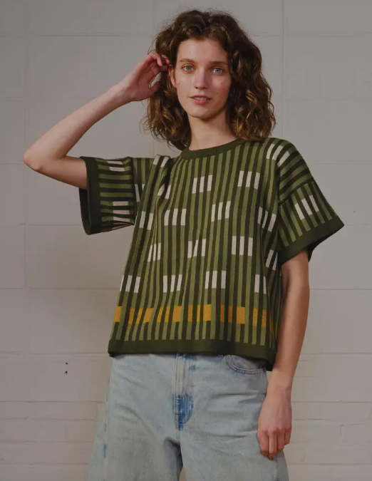 Bauhaus Short Sleeve Sweater Tee in Malachite