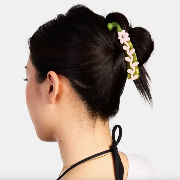Banana Clip in Sweet Pea