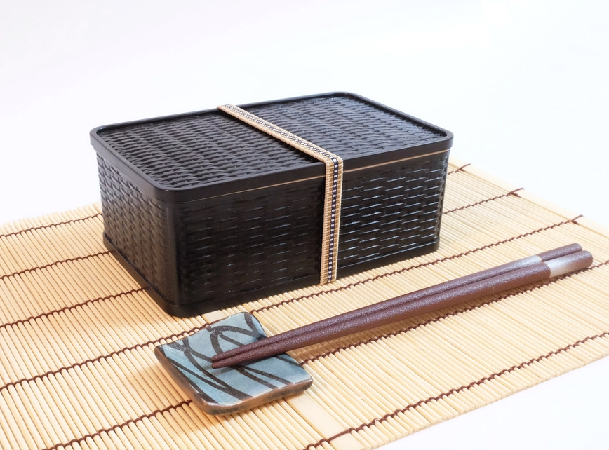 Cutlery Rests By Giran Sagawa