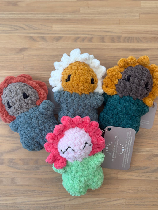 Flower Child Snuggly