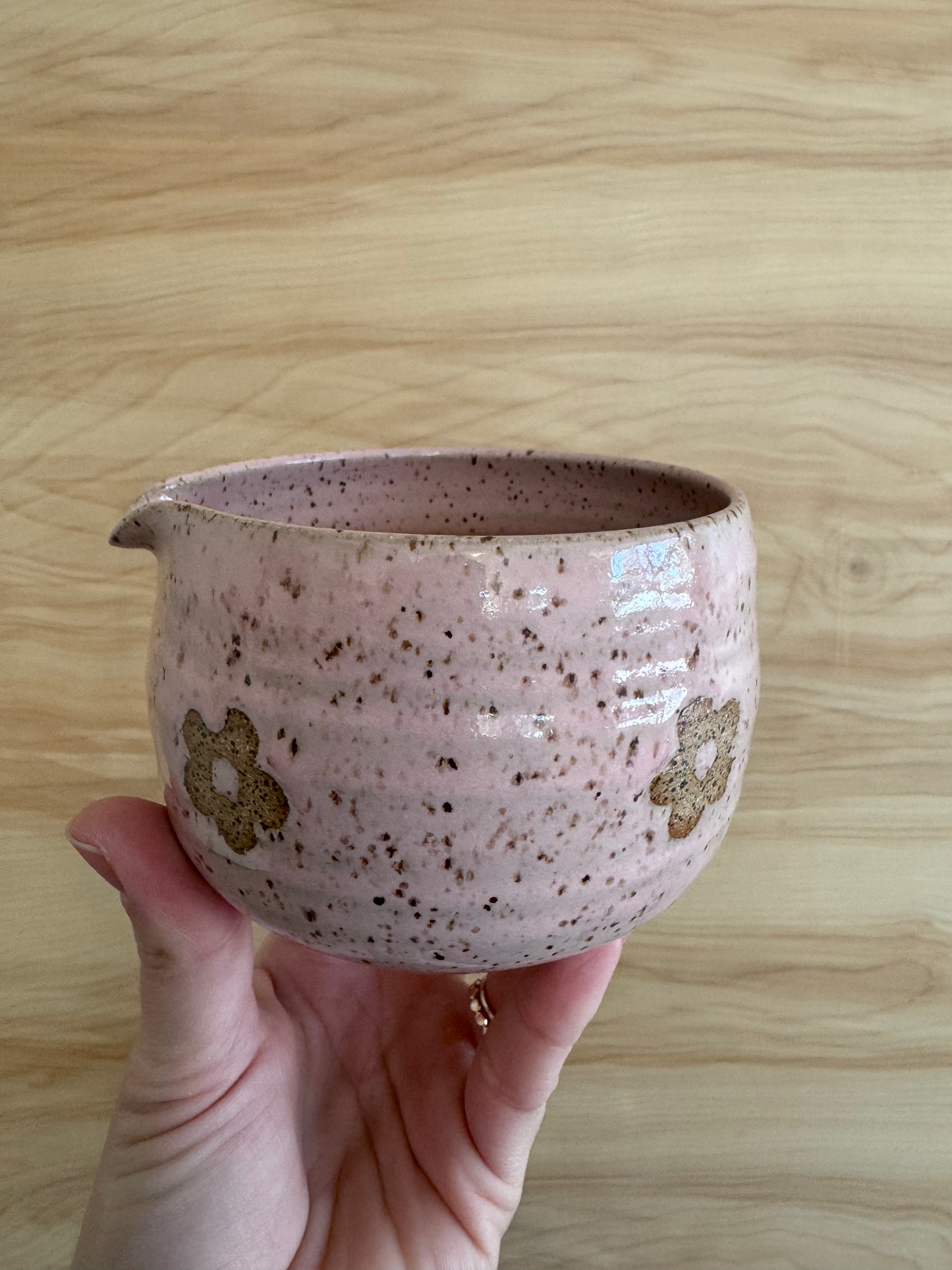 Daisy Chawan in Pink Speckle