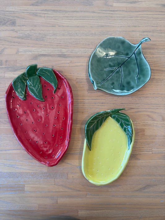 Ceramic Fruit Dishes