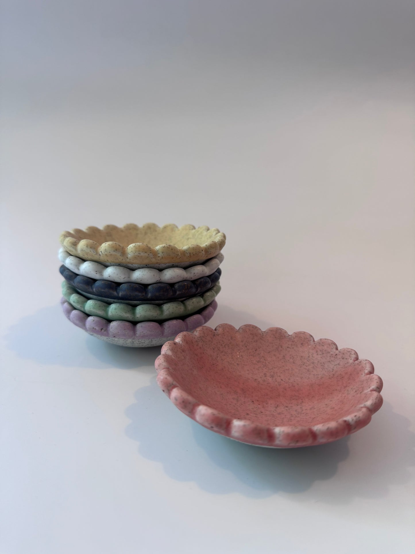 Ruffled Small Bowls