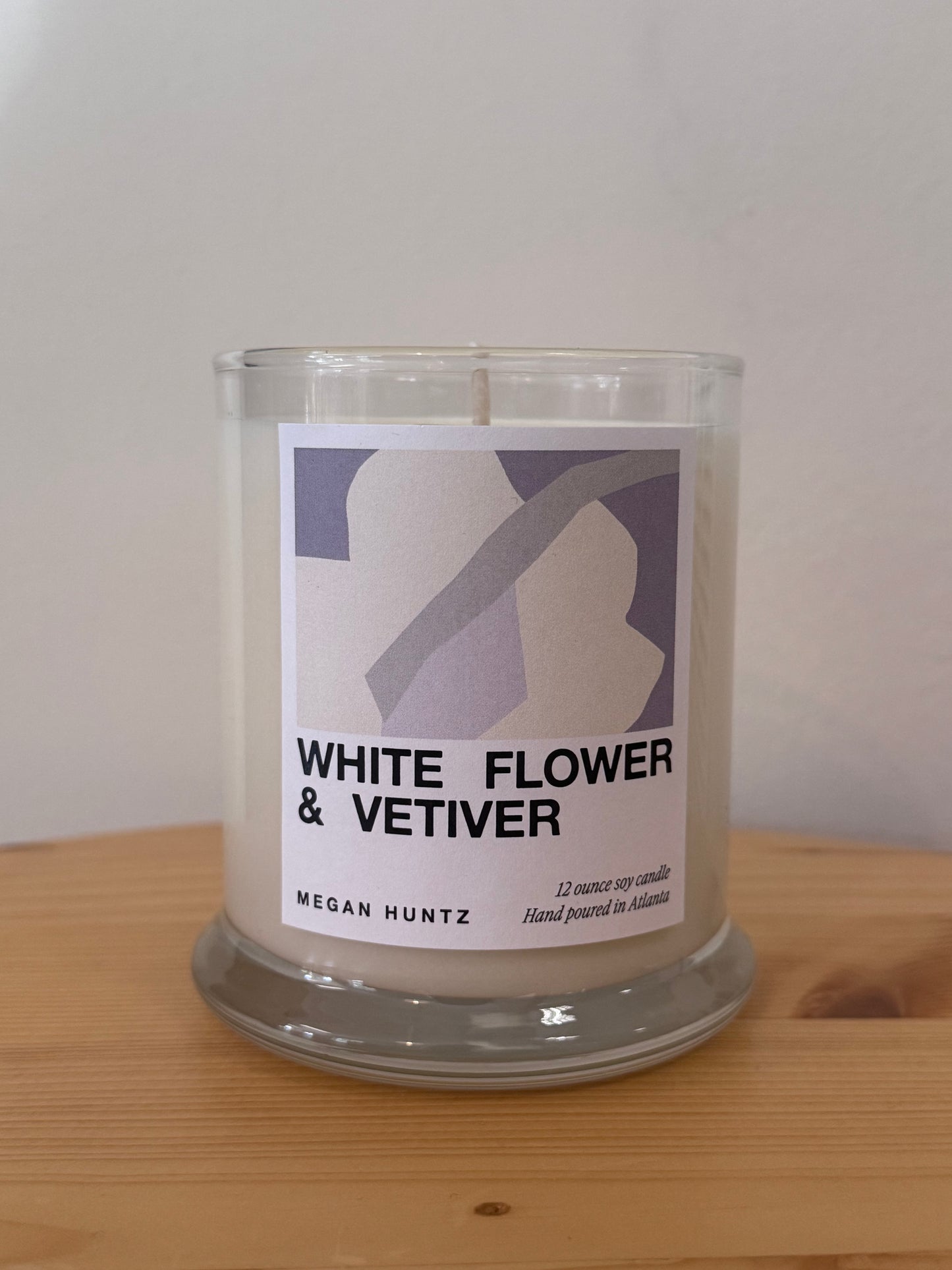 White Flower & Vetiver Candle