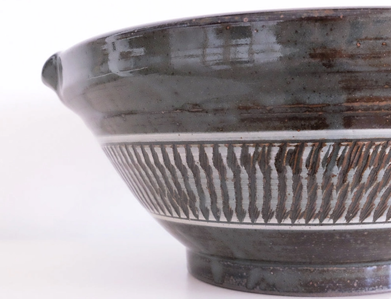 Japanese Chisel Patterned Mortar