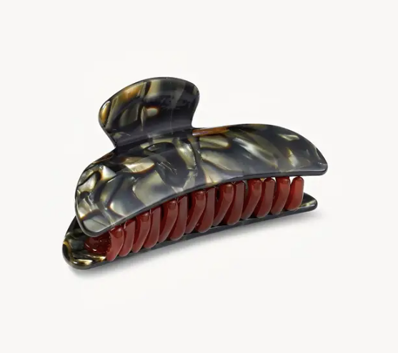 Midi Claw in Midnight Horn