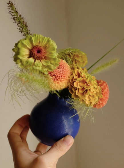 Ruffle Bud Vase in Midnight