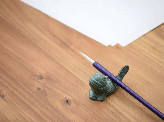 Solid Brass "Mutsu" Book Weight