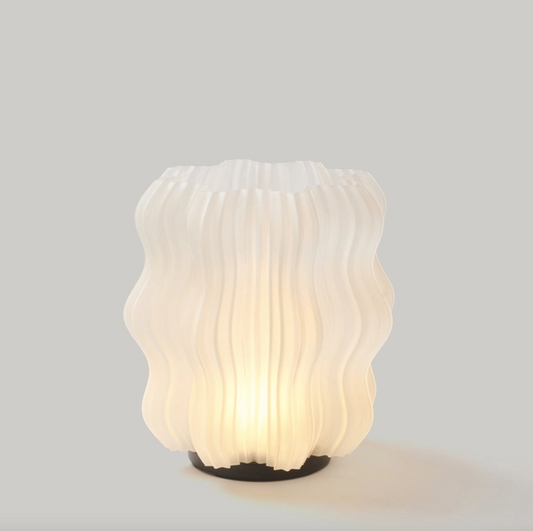 Cordless Mini Wavy Lamp in White