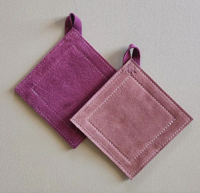 Suede Potholder in Eggplant