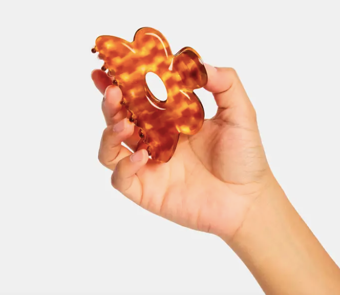 Flower Claw in Honey Check
