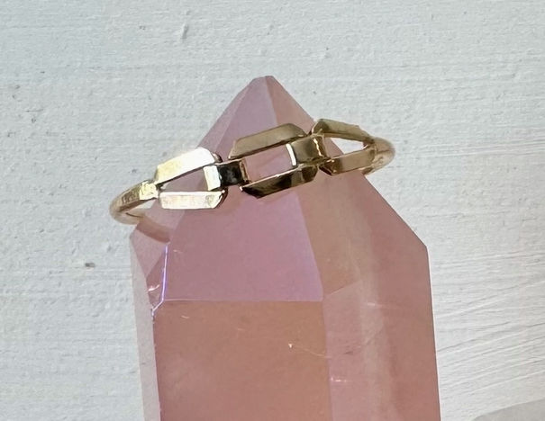 Deco Chain Link Ring in Gold