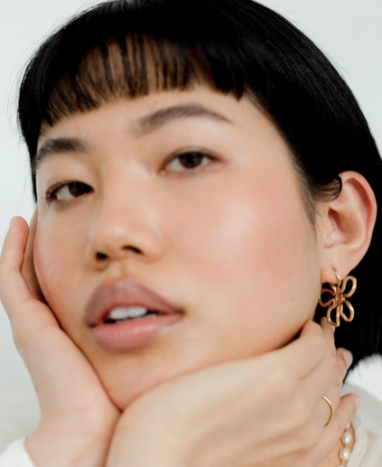 Flora Medium Hoops