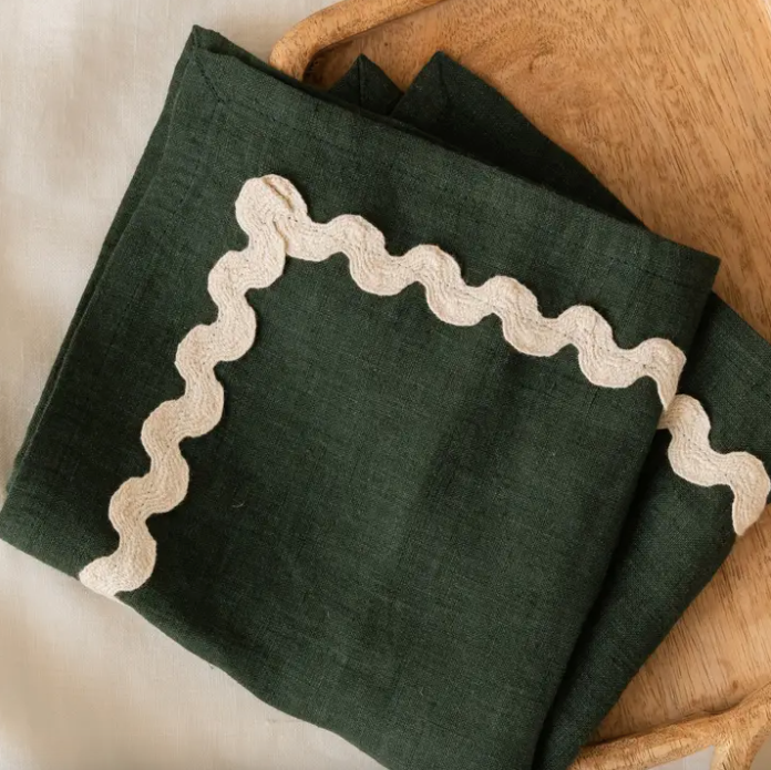 Linen & Lace Napkin Set in Bottle Green