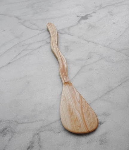 Squiggly Spatula in Maple Wood