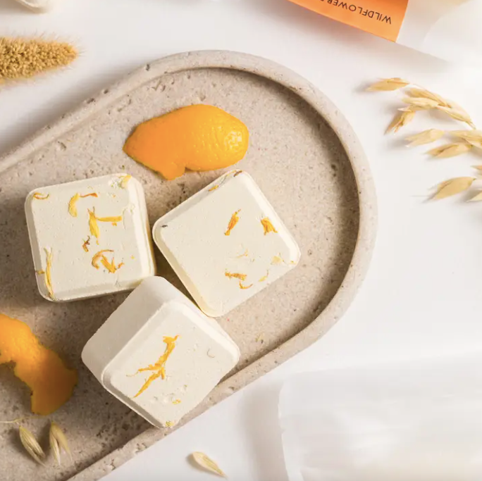 Pomander Shower Steamers in Orange & Clove