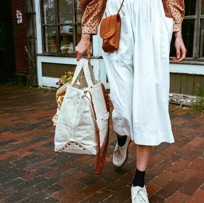 Electrician Tote in Natural